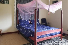 Cheerful 4 bedroom bungalow with the best location